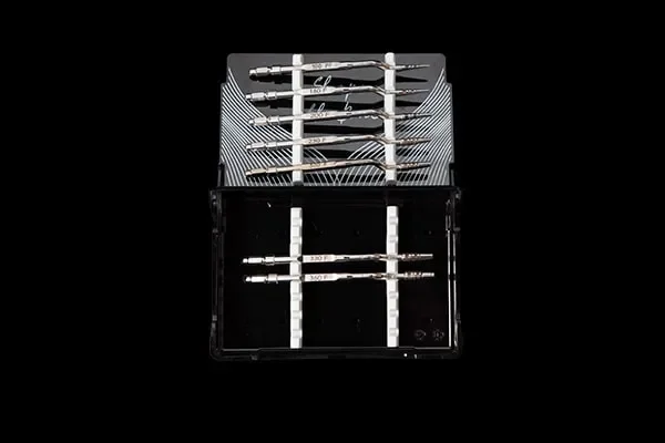Kit Osteotomi Silver — six curved-handle magnetodynamic osteotomes (100-P, 160, 200, 230, 330, 360)