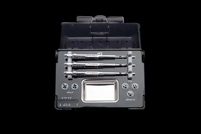 Kit Chirurgico PT-1 completo in RADEL autoclavabile